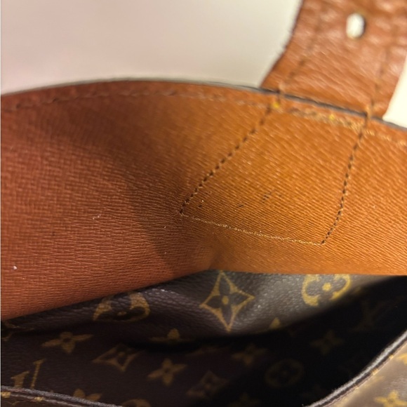 Louis Vuitton PM Jeune Fille Crossbody Bag- Brown - Picture 4 of 16